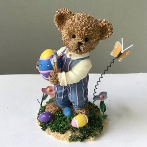 2002 Home Interiors Kuddles Korner March Easter Bear Figurine 11804 Vintage